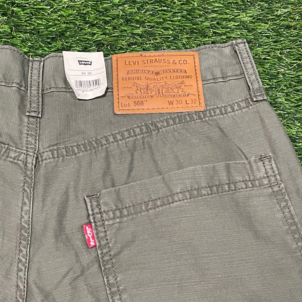 Levi's Cargo Pants - Picture 4 of 8